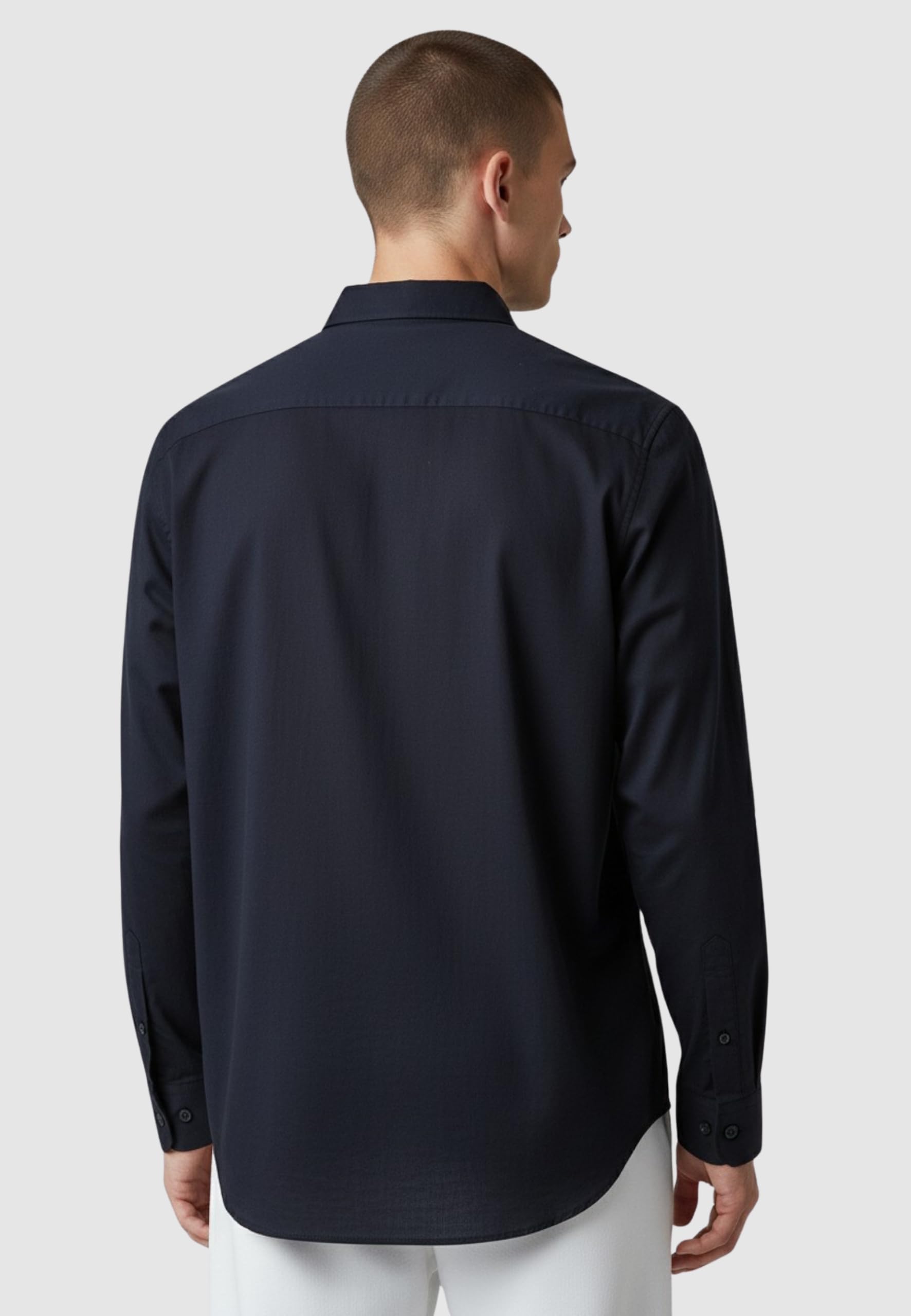 Armani Exchange Essential, Emboridered Tonal Logo Camisa para Hombre