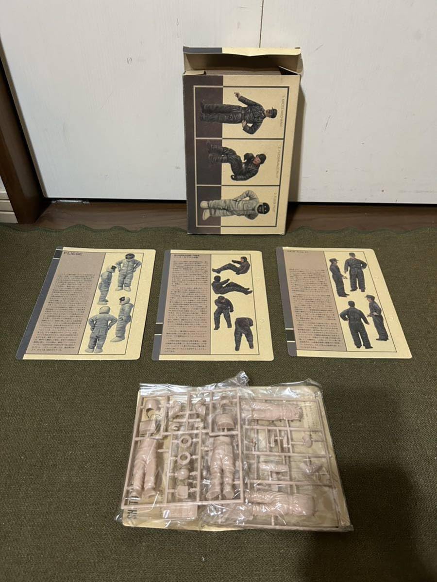Amazon.co.jp: 1/20 Nitto S.F.3.D Original Figure Set 2