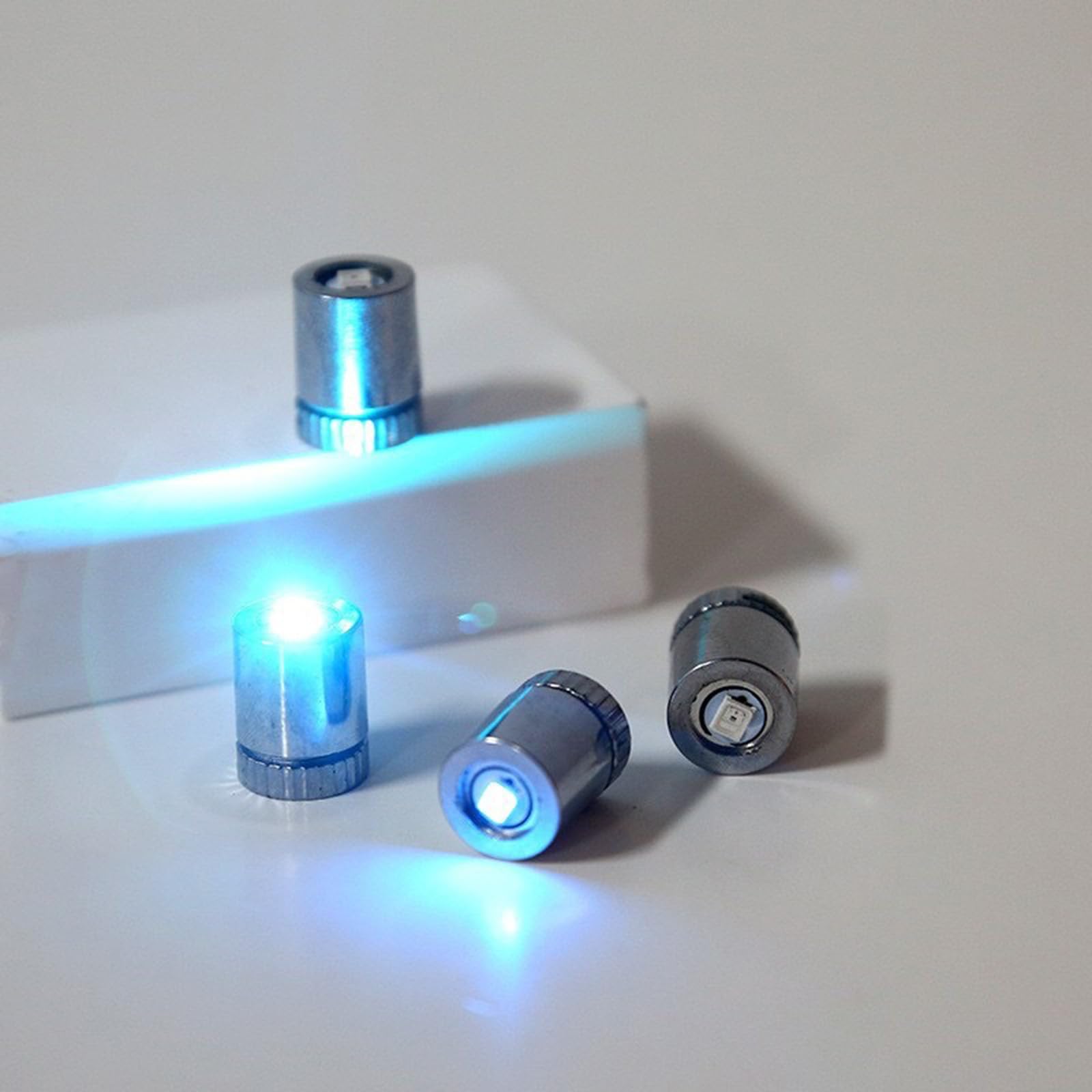 Amazon.co.jp: AOOOWER 10個 ミニチュア LED 電球 交換用 カラフル