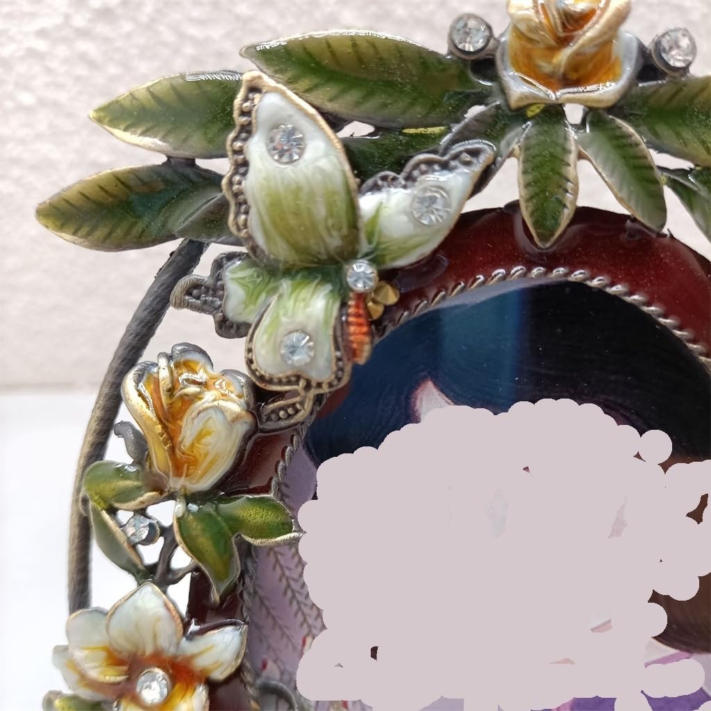 Metal Retro Frame With Lightweight And High Hardness For Home Decoration And Embellishments