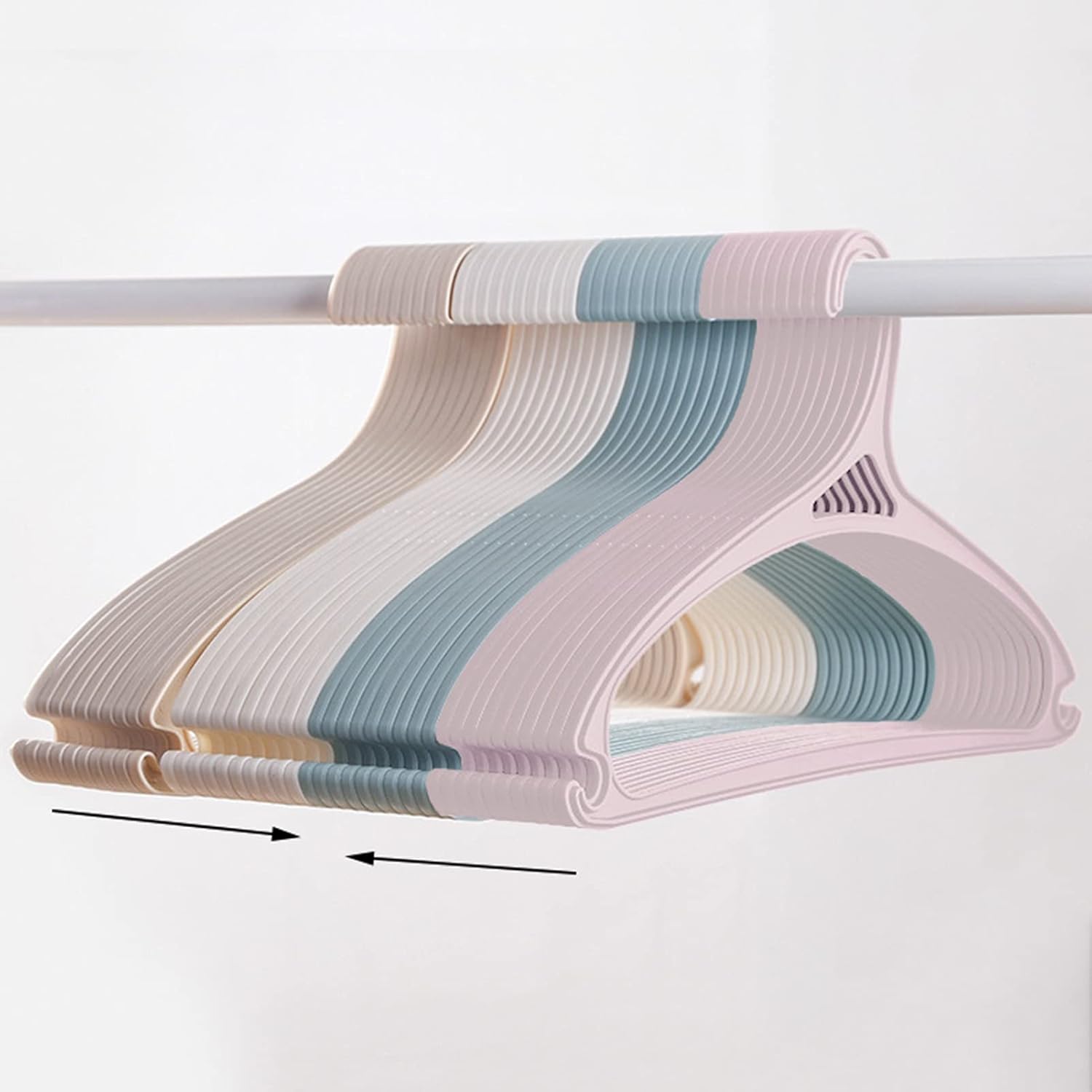 Lightweight Hangers Aldult, Non-Slip Lightweight Hangers Space Saving Clothes Hanger, for Coats, Sweaters, Jackets, Pants & Dress Clothes