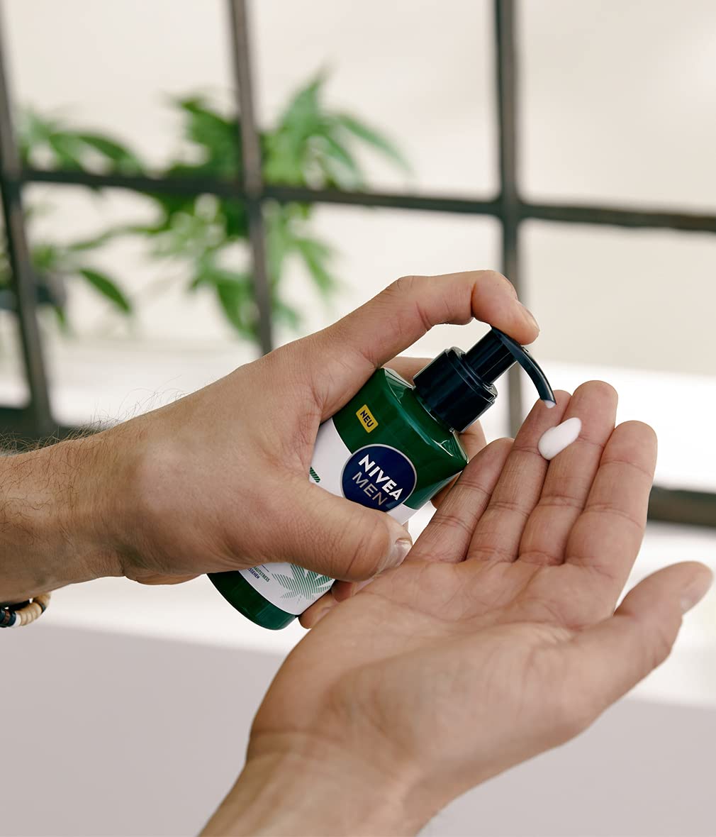 NIVEA MEN Sensitive Pro Gesichts- und Bartbalsam (150 ml), feuchtigkeitsspendende Creme mit Hanfsamenöl & Vitamin E, beruhigender, leichter Balsam für Bartträger (Packung mit 2)