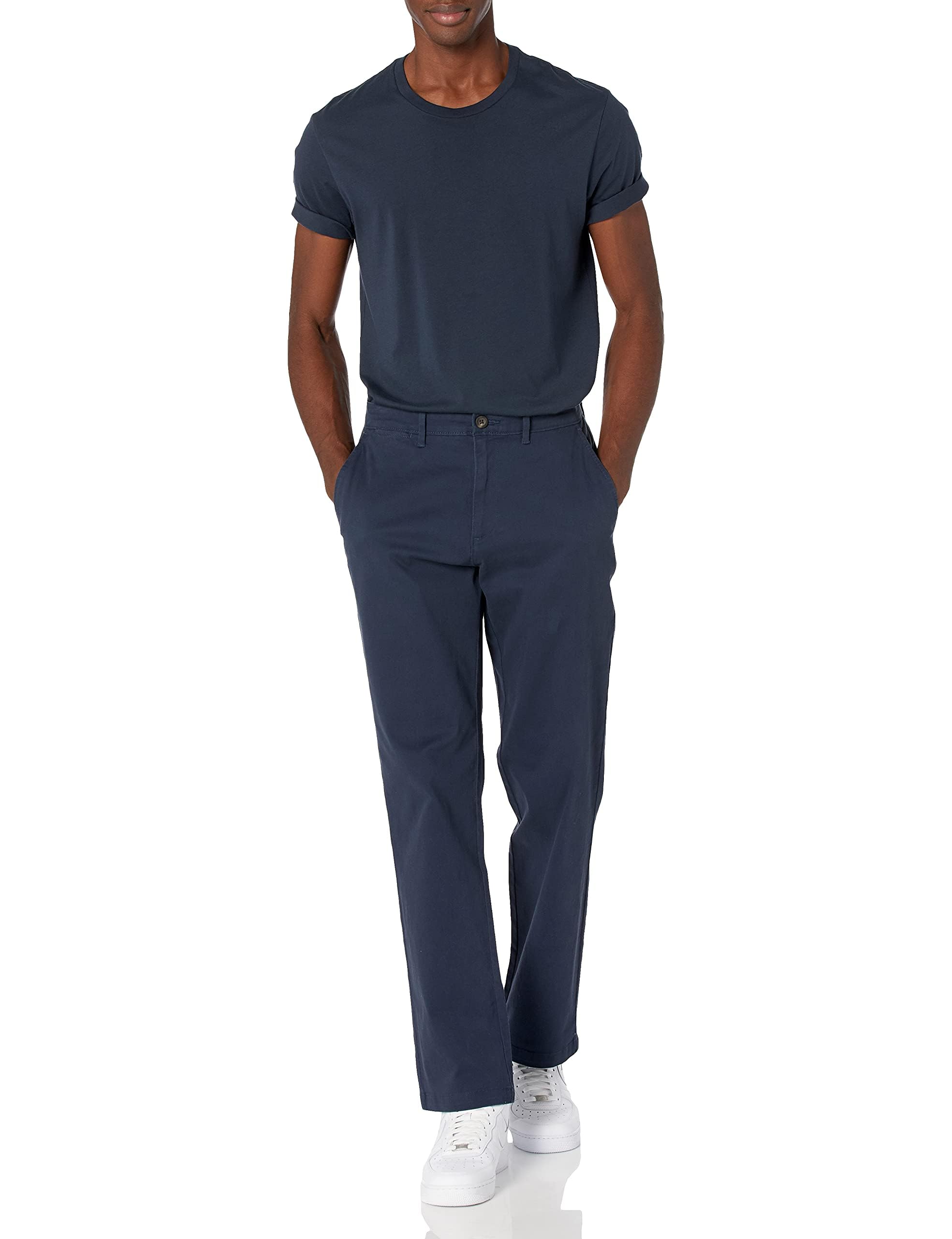 Amazon Essentials Men's Classic-Fit Casual Stretch Chino Casual Trousers — view 4