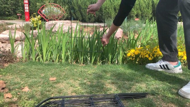 FOREHOGAR Recinzione Metallica Da Giardino 109,7x4,5m, 5 Pannelli + 6 Paletti, Senza Scavo, Per Aiuole E Cortile, Nero