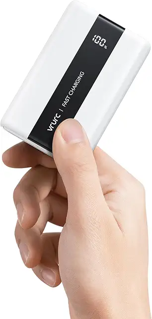 Imagen relacionada con VRURC 20000mAh Power Bank, 22.5W Carga Rapida Mini Batería Externa PD 3.0 & QC 4.0 USB C Cargador Portatil compacta con 3 Entrada & 4 Salida Compatible con iPhone Samsung - White