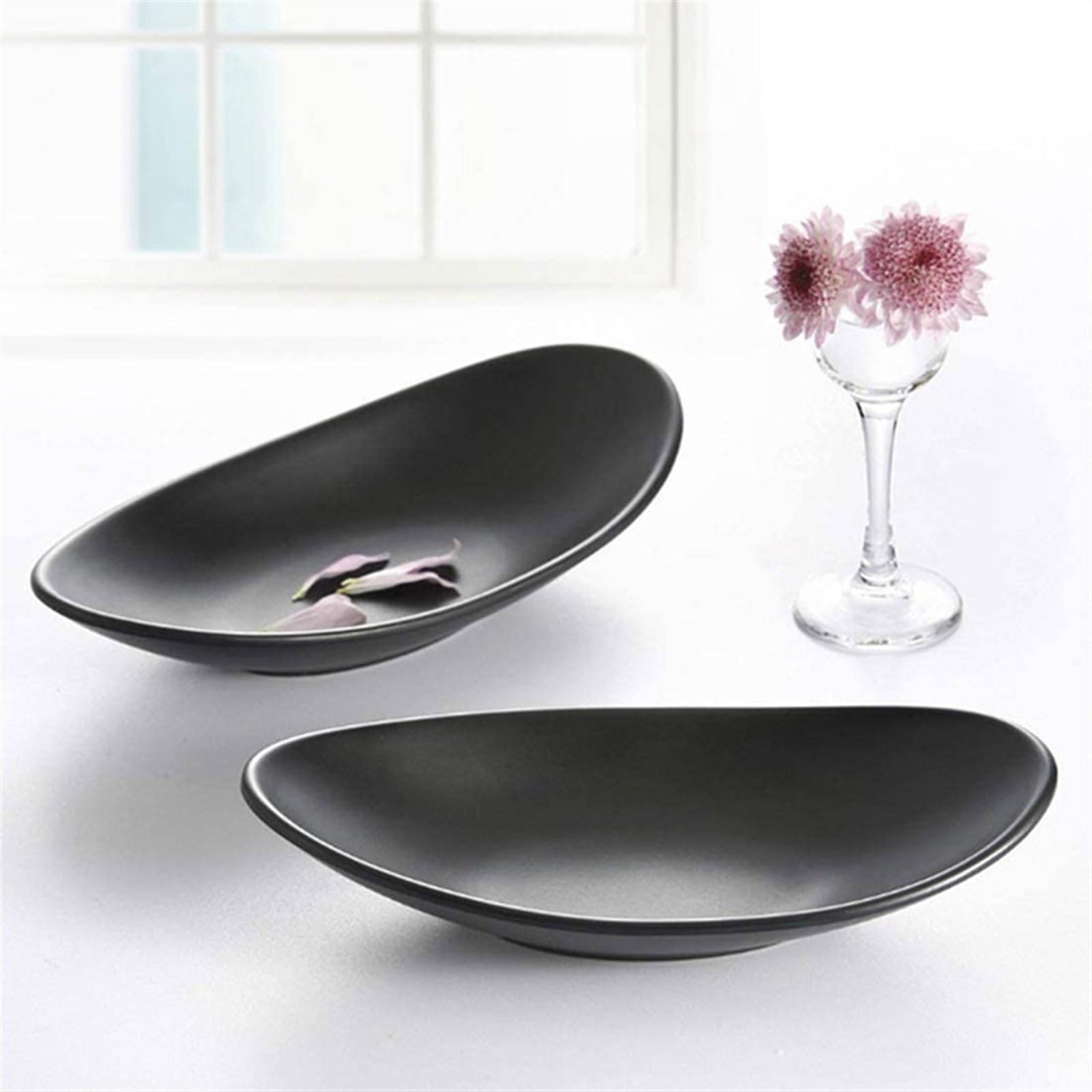 NEBE Assiette 1 Paquet Assiette Creuse Ovale Noir Mat Assiette à dîner Cuisine Snack Assiette Fruits Dessert Assiette Imitation Porcelaine Vaisselle Vaisselle(25.2cm)