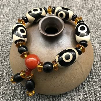 Amazon.com: QianKao 1Pcs西藏玛瑙三眼天珠手链复古风藏式老玛瑙带佛头