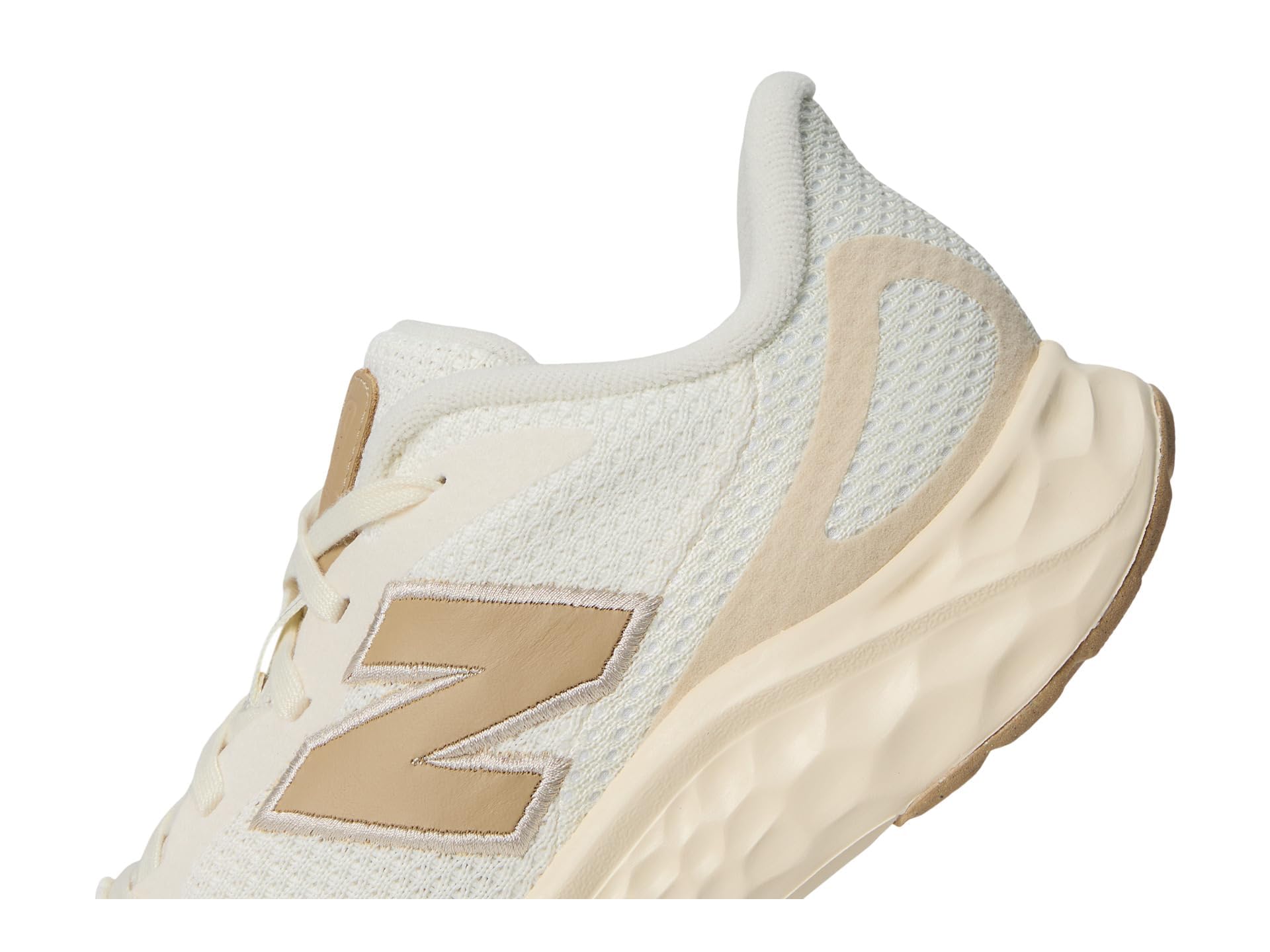 New Balance Damen Fresh Foam Arishi V4 Laufschuh, Angora/Weihrauch/Angora, 9.5