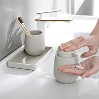 Vista 3 de Juego de accesorios de baño pequeños de color beige y blanco con mini bote de basura de 3 litros/0.8 galones, soporte para cepillos de dientes