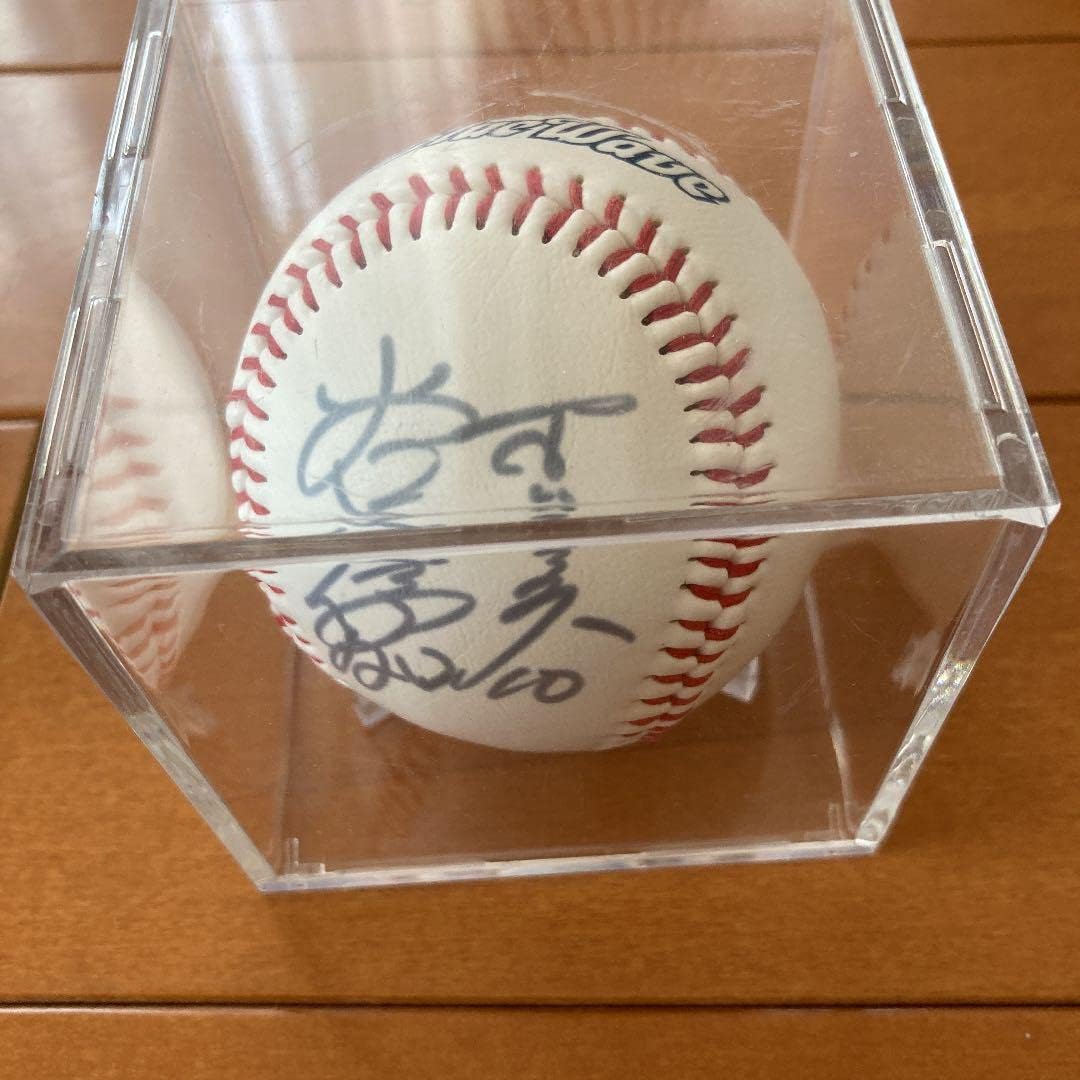 オリックスバファローズ 選手引退記念 直筆サインボール 安達