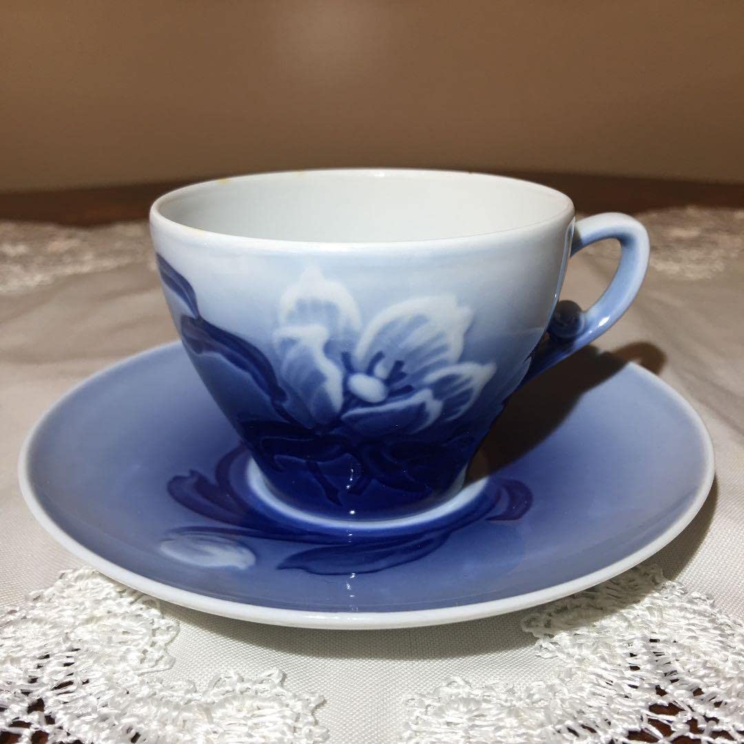 最終値下げ❗️激安❗️ロイヤルコペンハーゲン デミタスカップ ペアセット ロイヤルコペンハーゲン QUAKING GRASS デミタスカップ&ソーサー