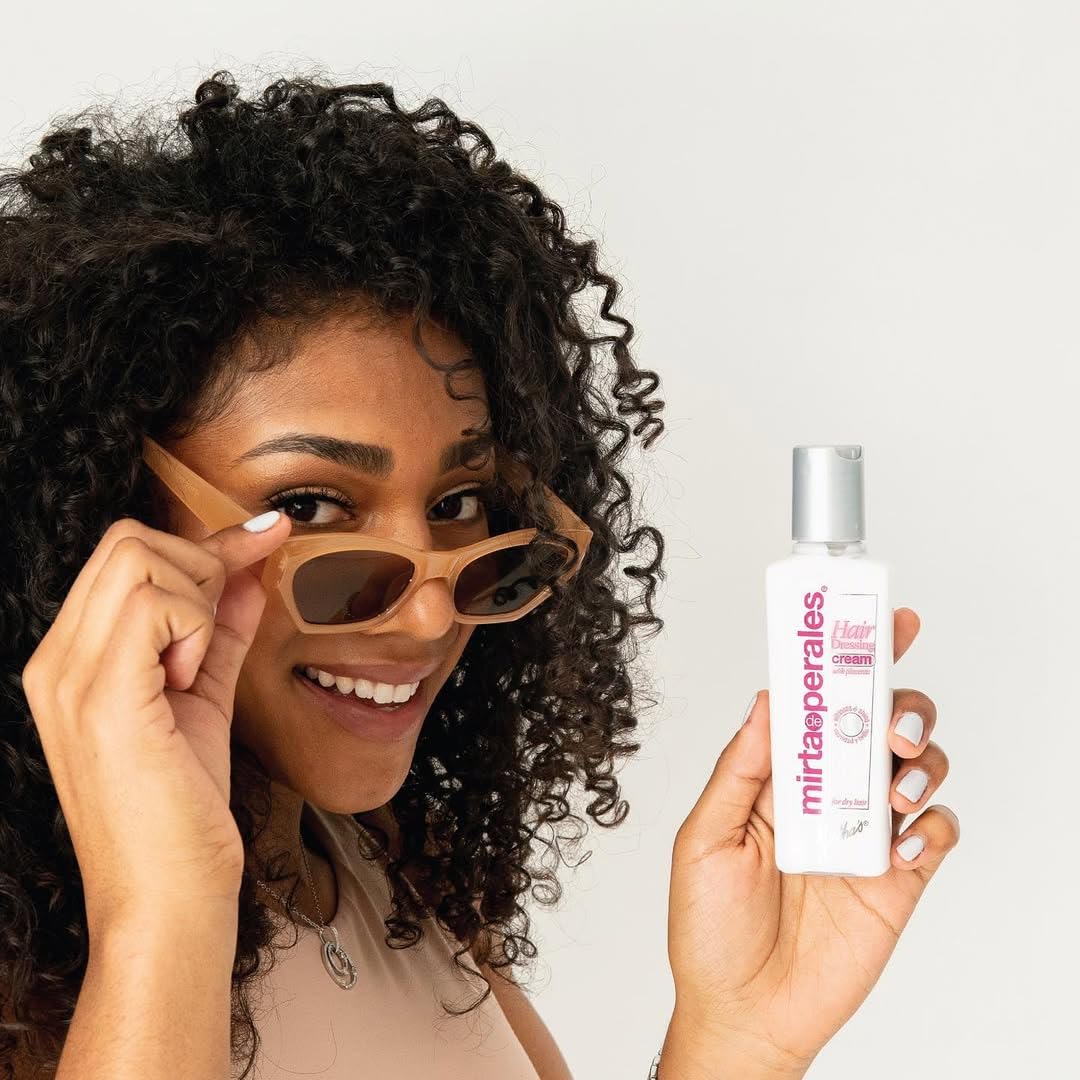 Mirta De Perales Cream Hairdressing with Placenta for Dry, Dull & Frizz-Prone Hair | Daily Styling Cream with Soy Placenta Extract & Mineral Oil | Restores Softness, Shine, Smoothness & Protection - Image 4