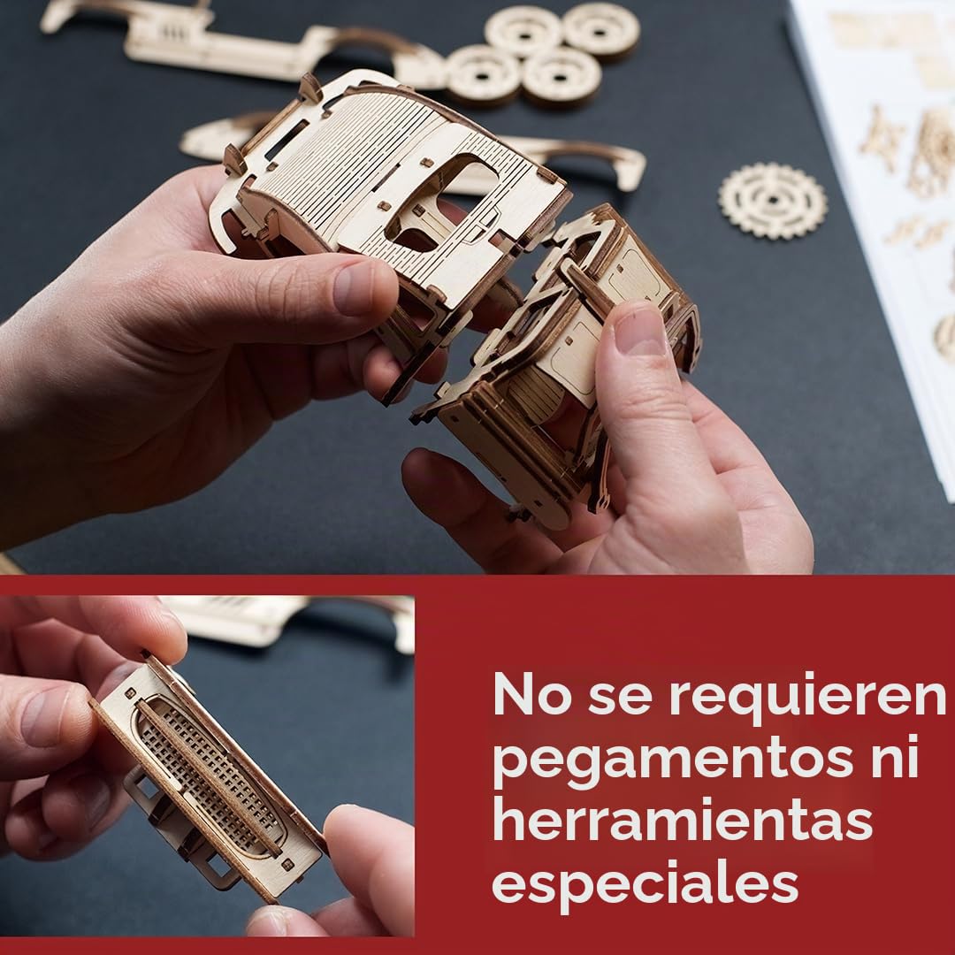 UGEARS - Coupé Deportivo Alado Rompecabezas 3D - Escala 1:24 Rompecabezas de Madera 3D para Adultos - Kit de maqueta de Coche - Kits de maquetas con Puertas de ala de Gaviota funcionales 262 Piezas