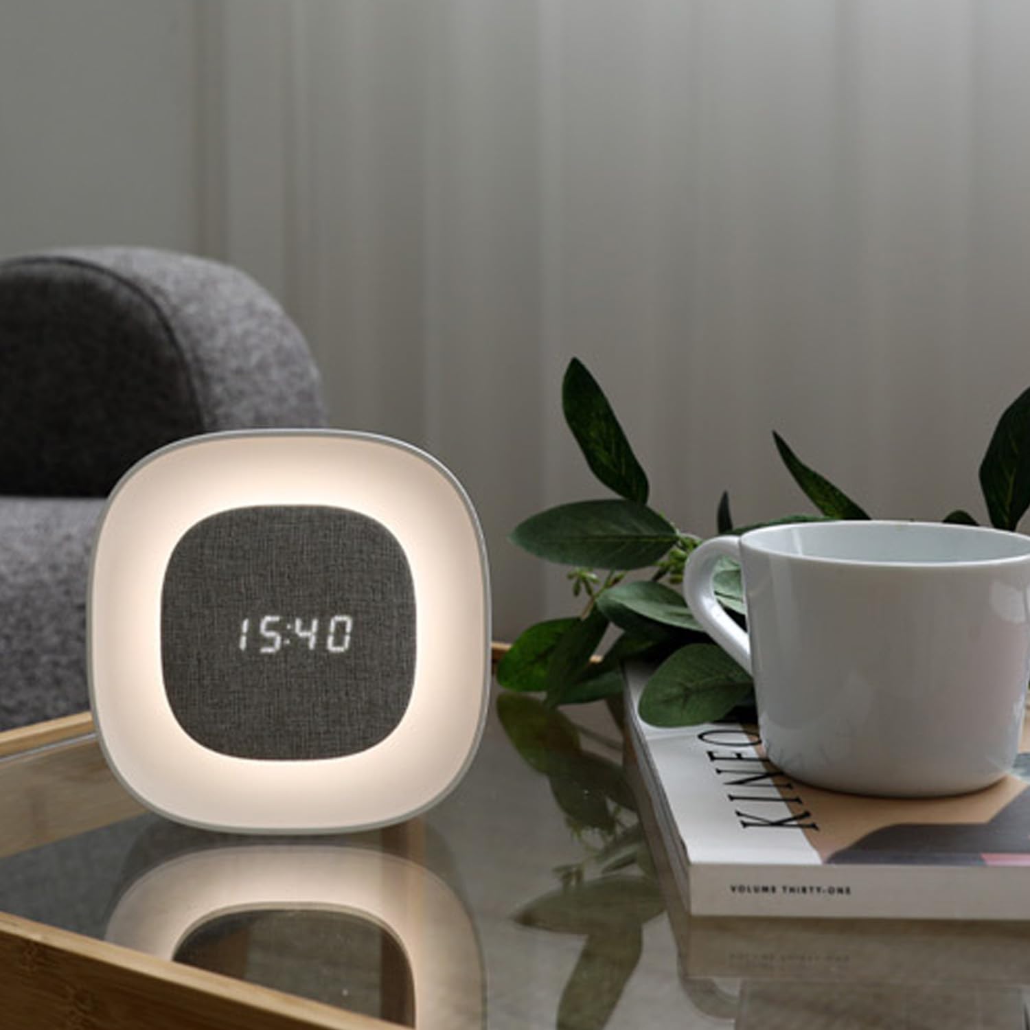 FOREVER Light LED Nachtlicht Pure FNL-03 Bjorn - Digitaler Wecker mit Display, Alarmfunktion & sanfter Beleuchtung | Geräuschlos | Weiß | Modern & kompakt