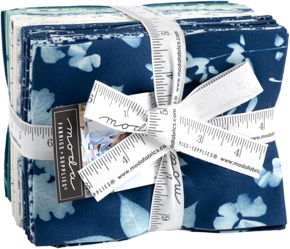 Janet Clare Bluebell 24 Fat Quarters Moda Fabrics 16960AB