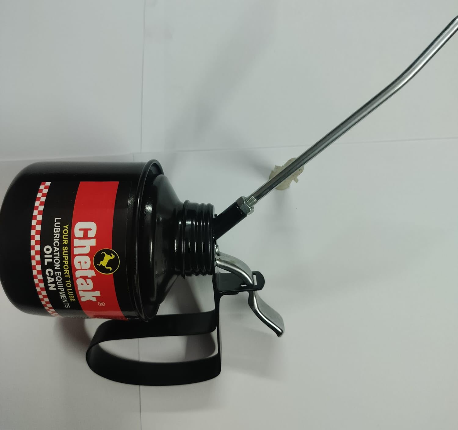 Lovely Chetak Leaver Type auto Accessory, 1 Grease Gun 500 GMS Grease Capacity, 1 Oil Can 3/4 Pint 3