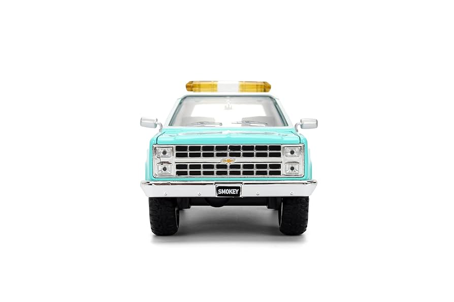 JADA 1980 シボレーブレーザー & スモーキーベアー・フィギア Amazon.com: Jada Smokey Bear 1980 Chevy Blazer Die-Cast Car