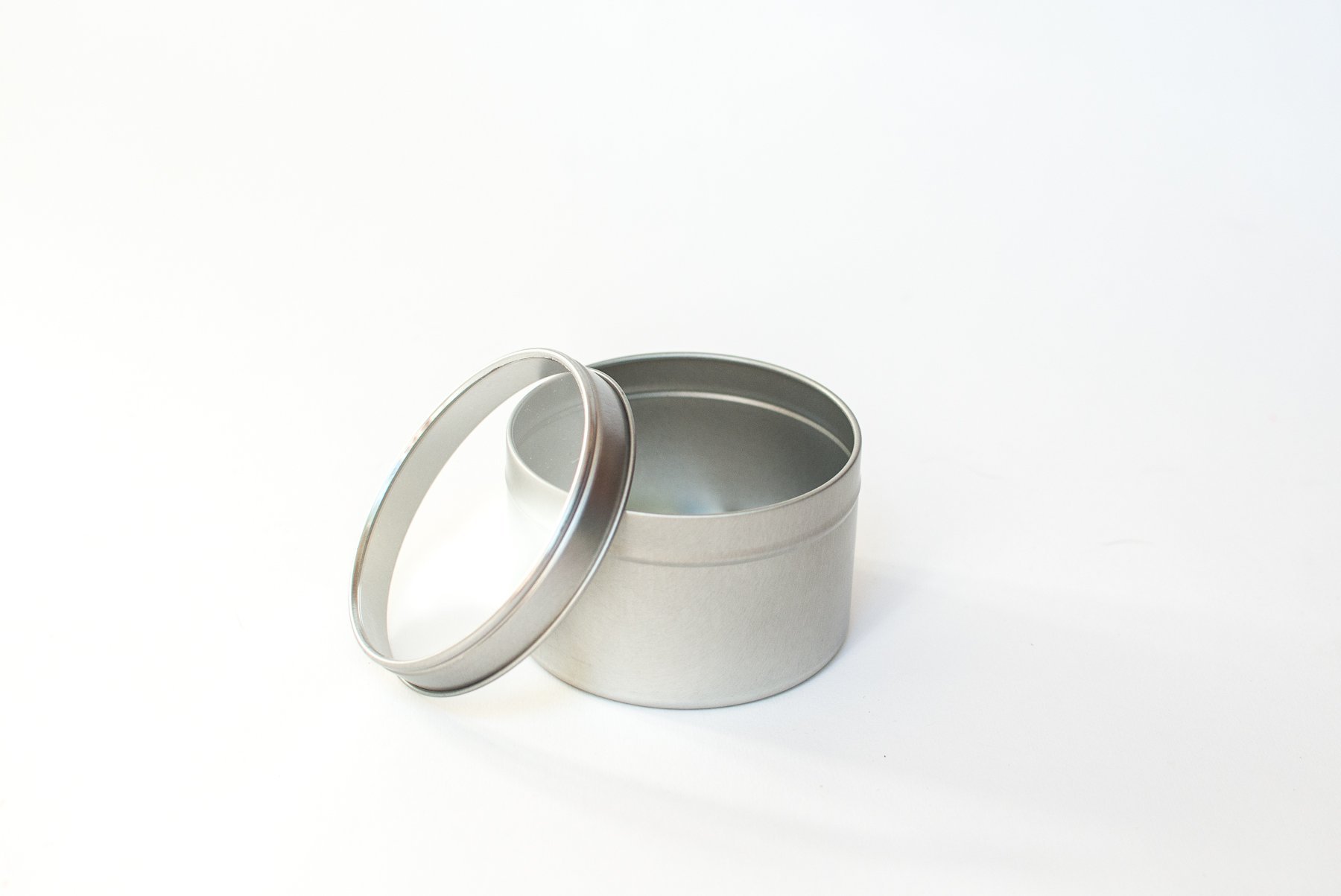 Candlewic Candle Tins with Window (6 Ounce)