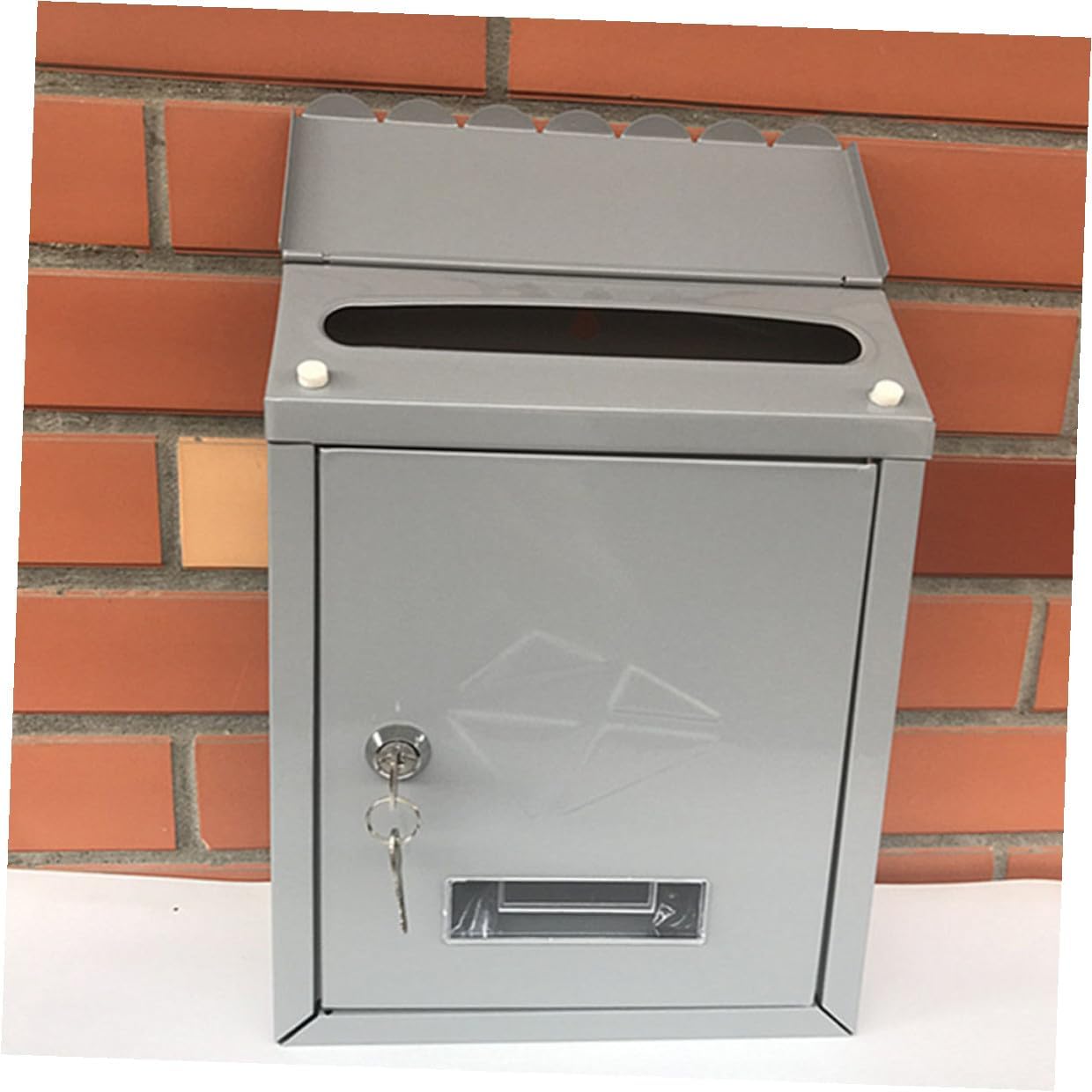 Vintage Tinplate Wall-Mount Mailbox with Lock Metal Letter Box for Garden Outdoor Use Weatherproof Storage for Letters and Newspapers Silver Finish for Home and Office