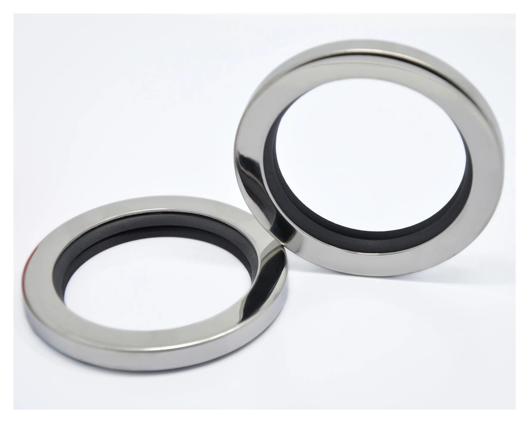 LEOTNNDQ 1pcs Lip Seal 1616601200 and Bush 1622255700 Screw Air Compressor Spare Parts 2pcs a kit(Bush 1622255700)