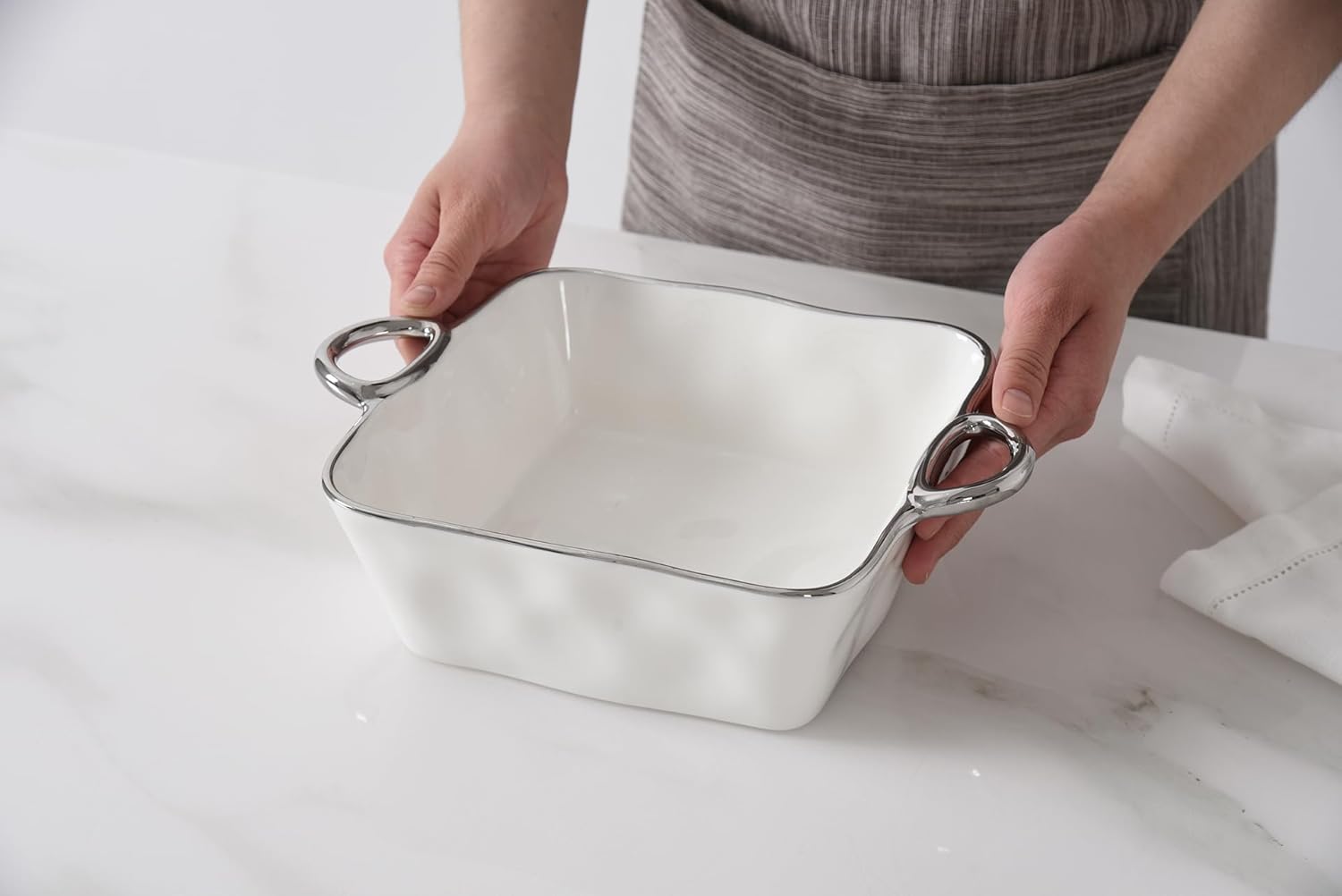 Handle with Style, 8" x 8" Square Baking Dish, 11" x 8" x 3"