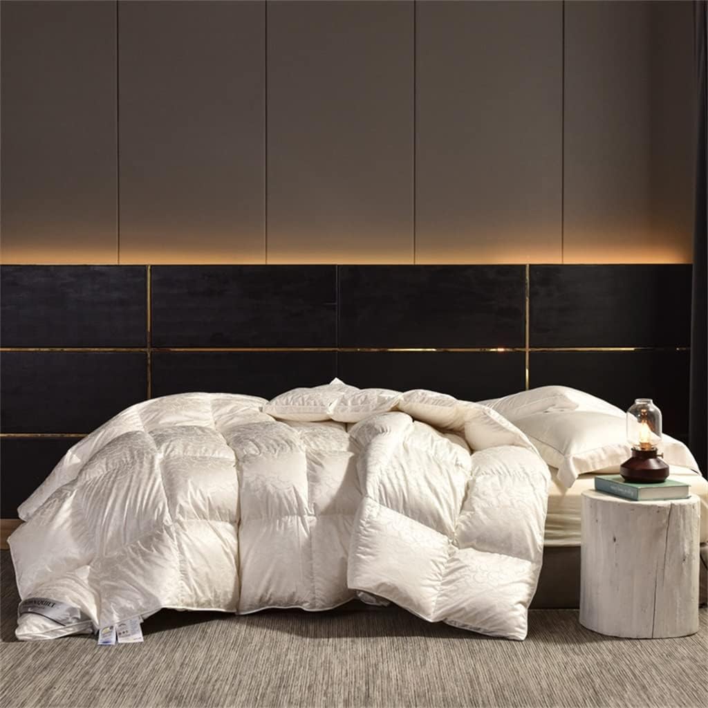 White Duck Down Quilt Fluffy Cozy Four Seasons Duvet Brocade Warm Queen King Quilted Comforters
