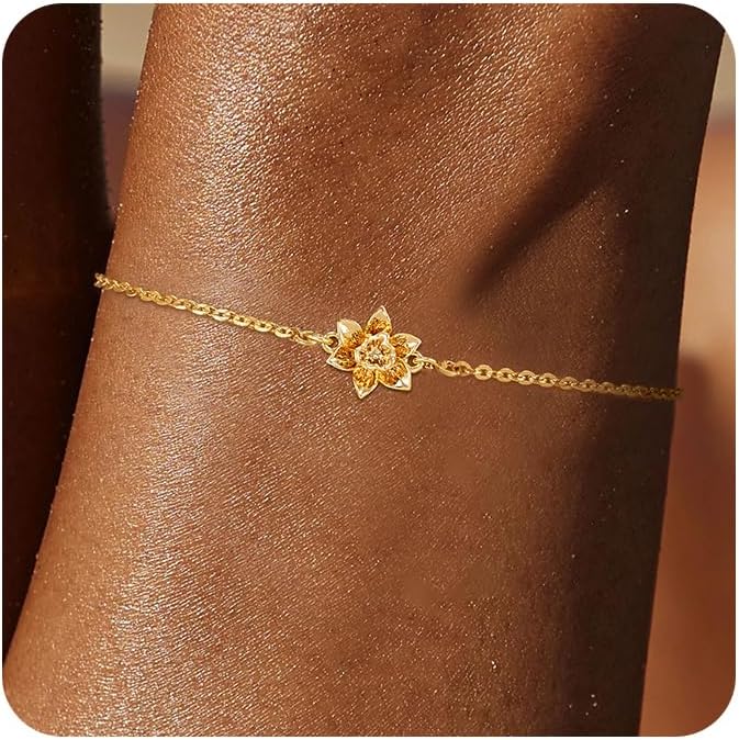 LOYATA Gold Bracelets for Women-Charm Birth Flower Chain Bracelet Non Tarnish Dainty 14K Gold Plated Waterproof Flower Link Bracelet Charms Jewelry Birthday Gifts for Women