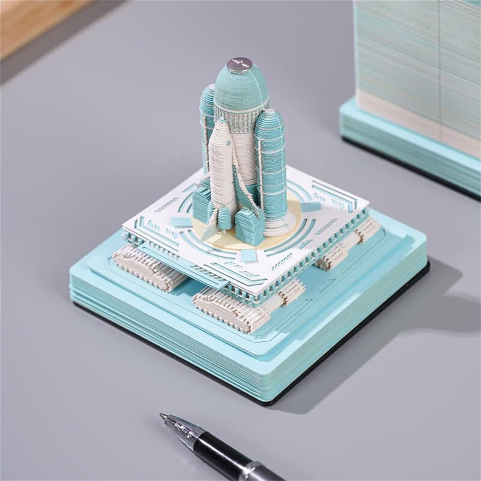 Stehender Tischkalender 340 gravierte Notizzettel aus Papier, blaue 3D-Kunst-Haftnotizen, kreatives Architekturmodell Vintage-Bürodekoration