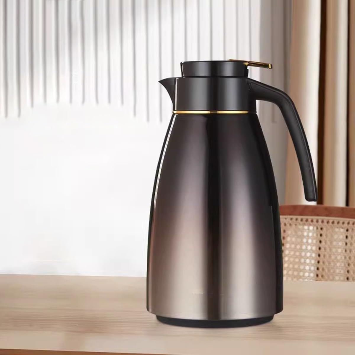 GIZNXBA Caraffa Termica 1,6 Litri, Caraffa di caffè in Acciaio Inox Isolata Termica, Caraffe di caffè A Fiaschetta Sottovuoto per Mantenere Liquidi Caldi E Freddi(/Brown)