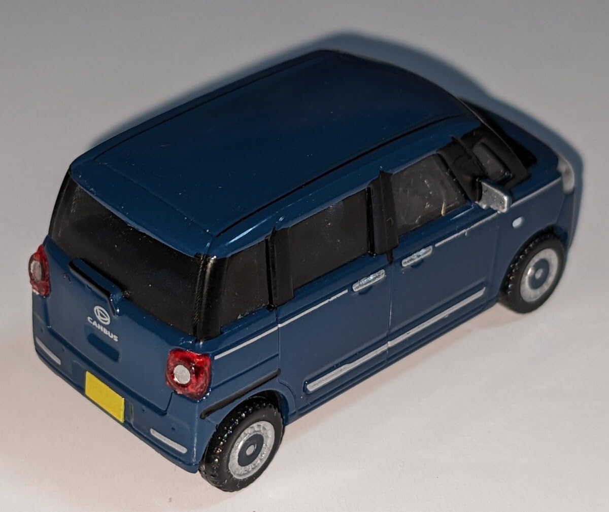 Amazon.co.jp: DAIHATSU ムーヴキャンバス theory レーザーブルー