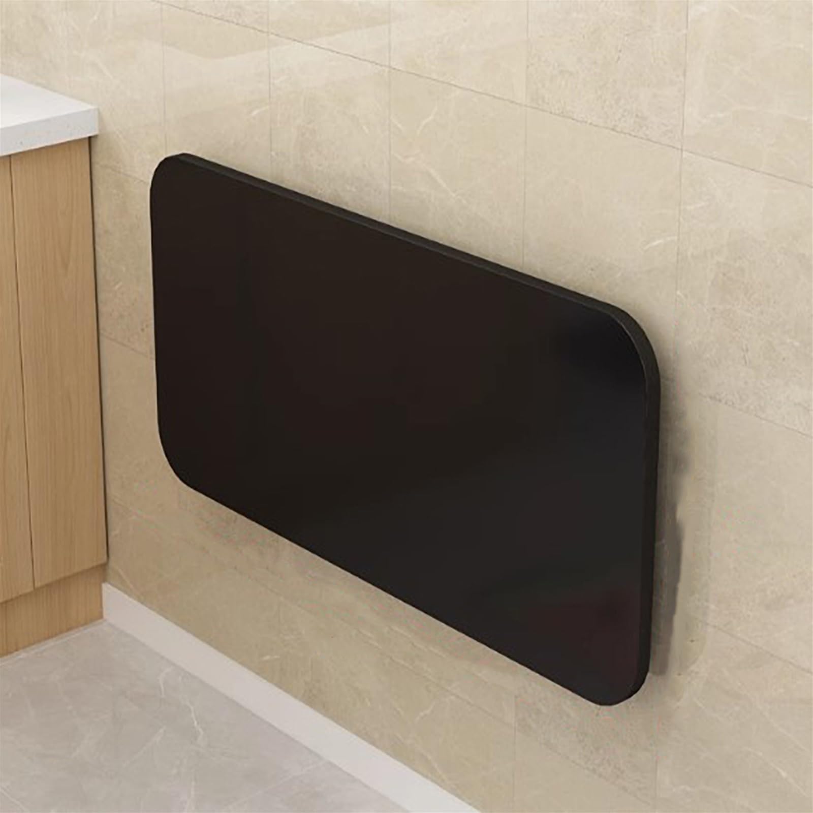 Table pliante murale au design épuré pour un intérieur moderne et ordonné