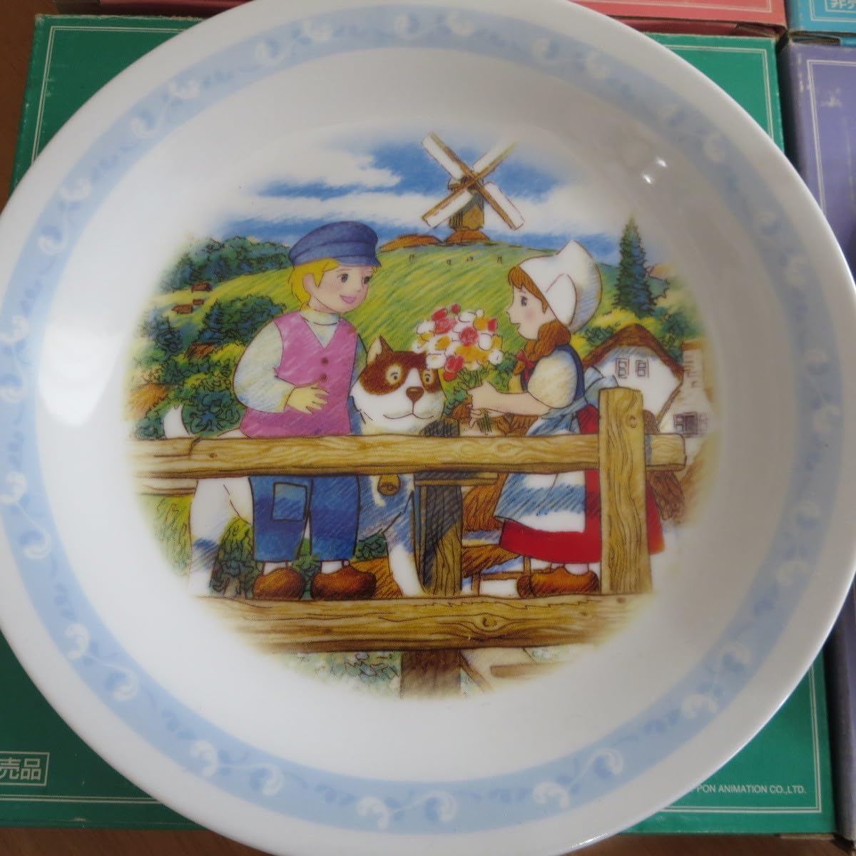 ラスカル　フランダースの犬　絵皿 Amazon.co.jp: 世界名作劇場 あらいぐまラスカル フランダースの犬 絵