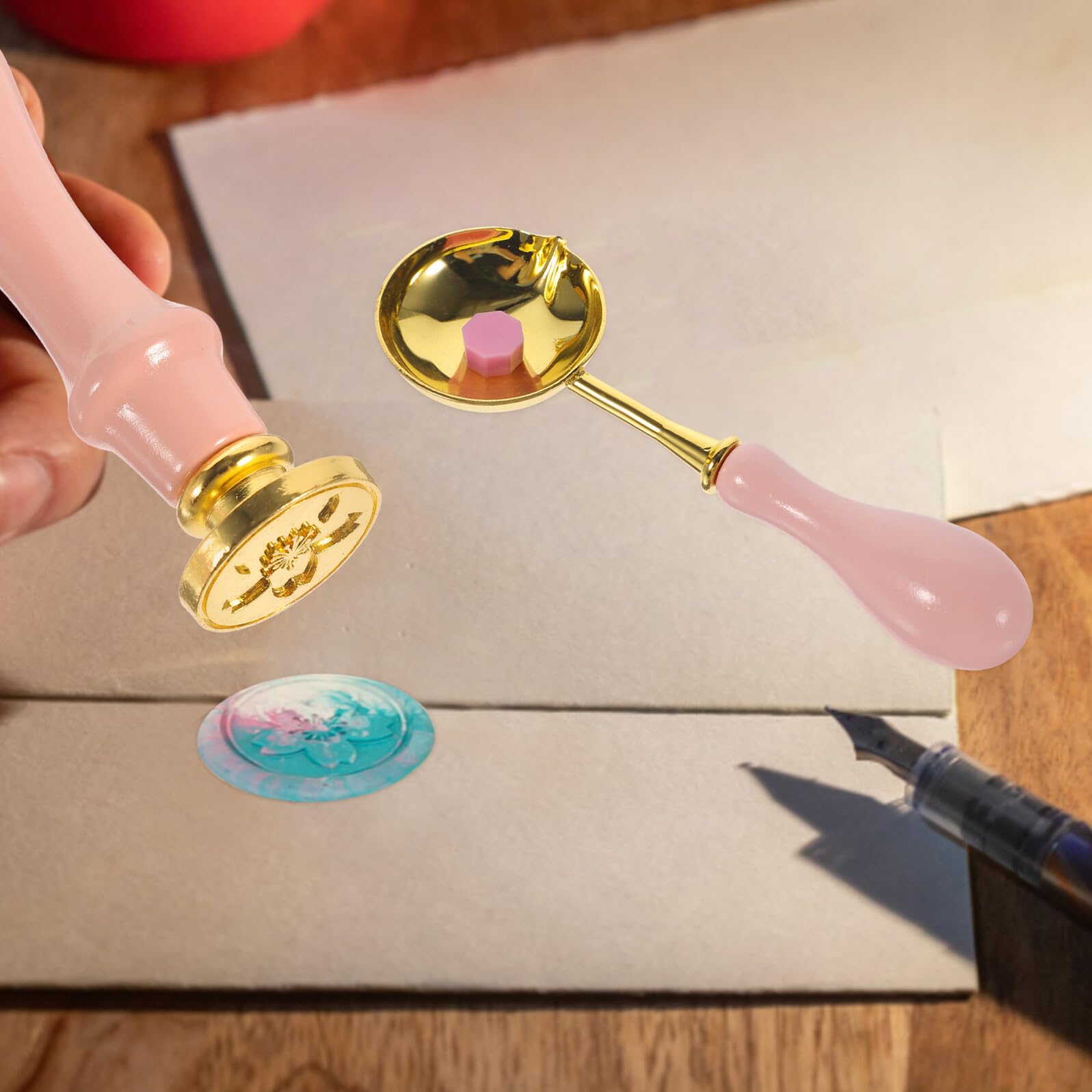 3 Sets Kreatives Wachssiegelstempel 7 Stück mit Holzgriff und Wachskügelchen Selbstgemacht Briefversiegelung für Hochzeitseinladungen und Karten