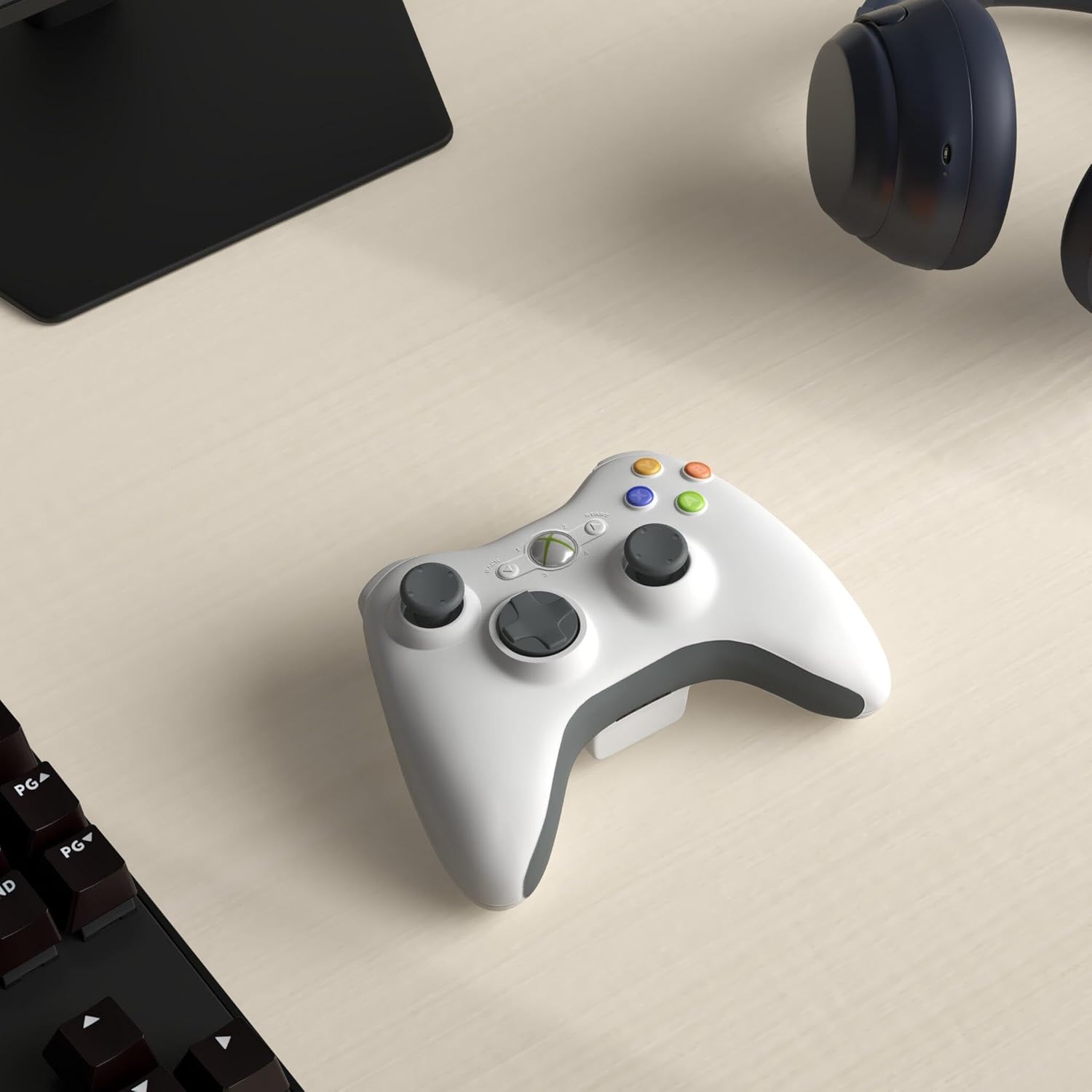 Microsoft Xbox 360 Wireless Controller - White (Renewed) - Image 2