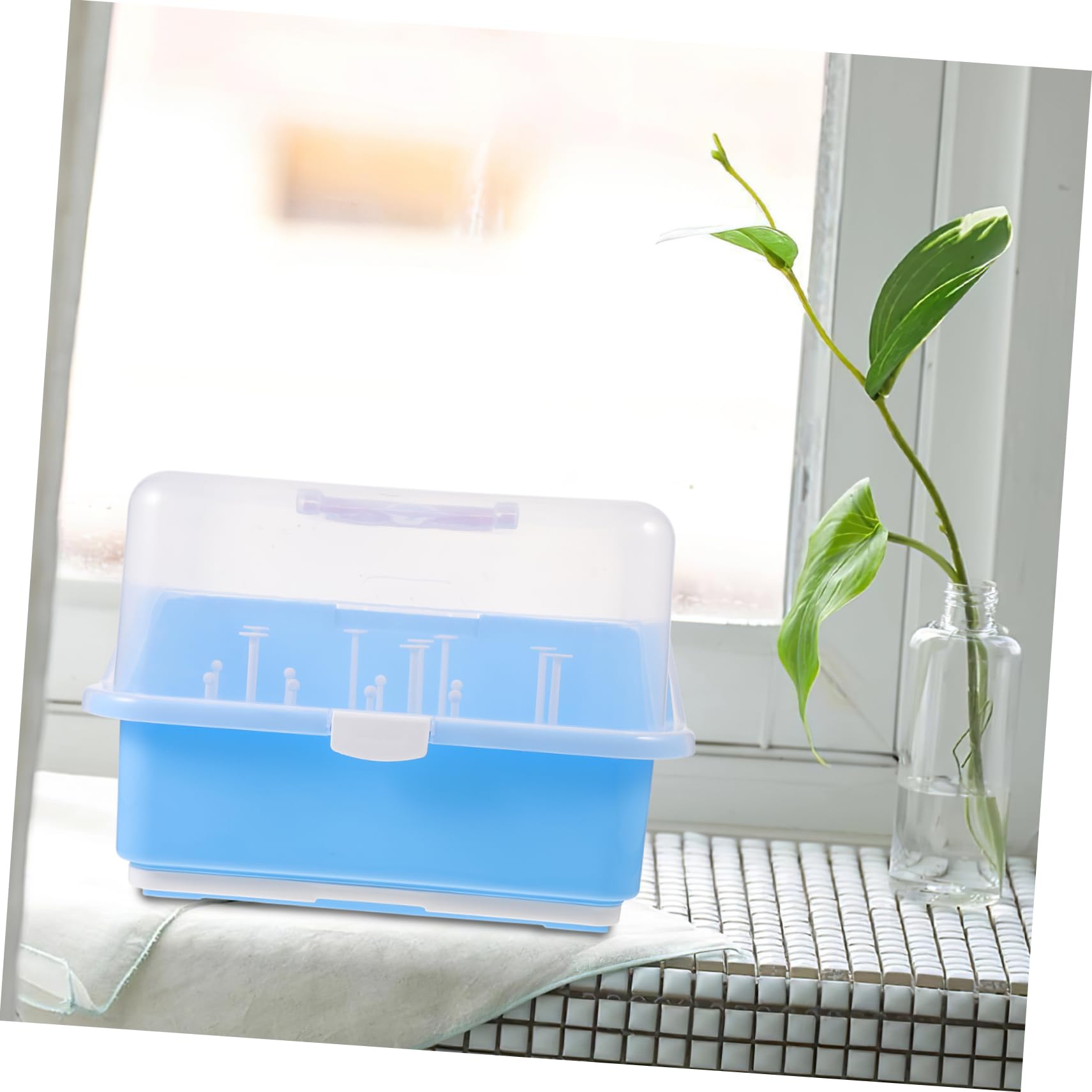 BESTonZON Boîte De Rangement pour Biberons Étagère De Séchage Pratique pour Vaisselle Couvercle Anti-poussière Design Compact Et Capacité De Stockage Élevée Idéale pour Garder Les