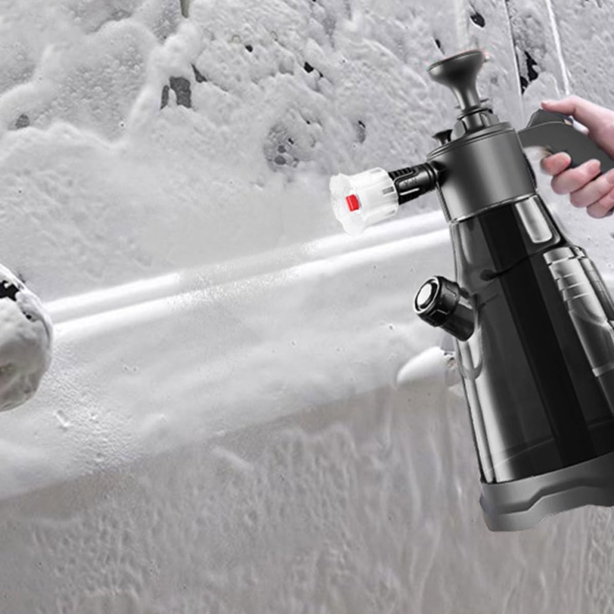 Car Wash Pump Sprayer 2300ml PP Handheld Pressure Spray Bottle