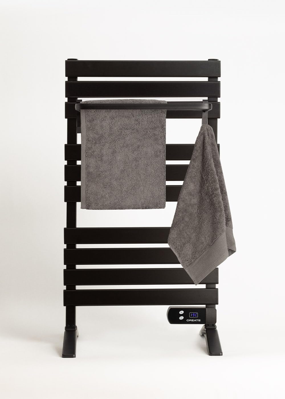 CREATE / Warm Towel 500W / Scaldasalviette Nero con Piedi e ripiano / 103x5x55 cm/per Pavimento o Parete, Timer, Schermo LCD, Basso consumo.
