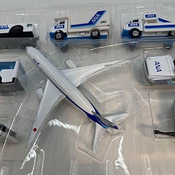 ANA 全日空 ダイキャストフィギュア等 7点セット ANA 全日空 ダイキャストフィギュア等 7点セット ANA ダイ