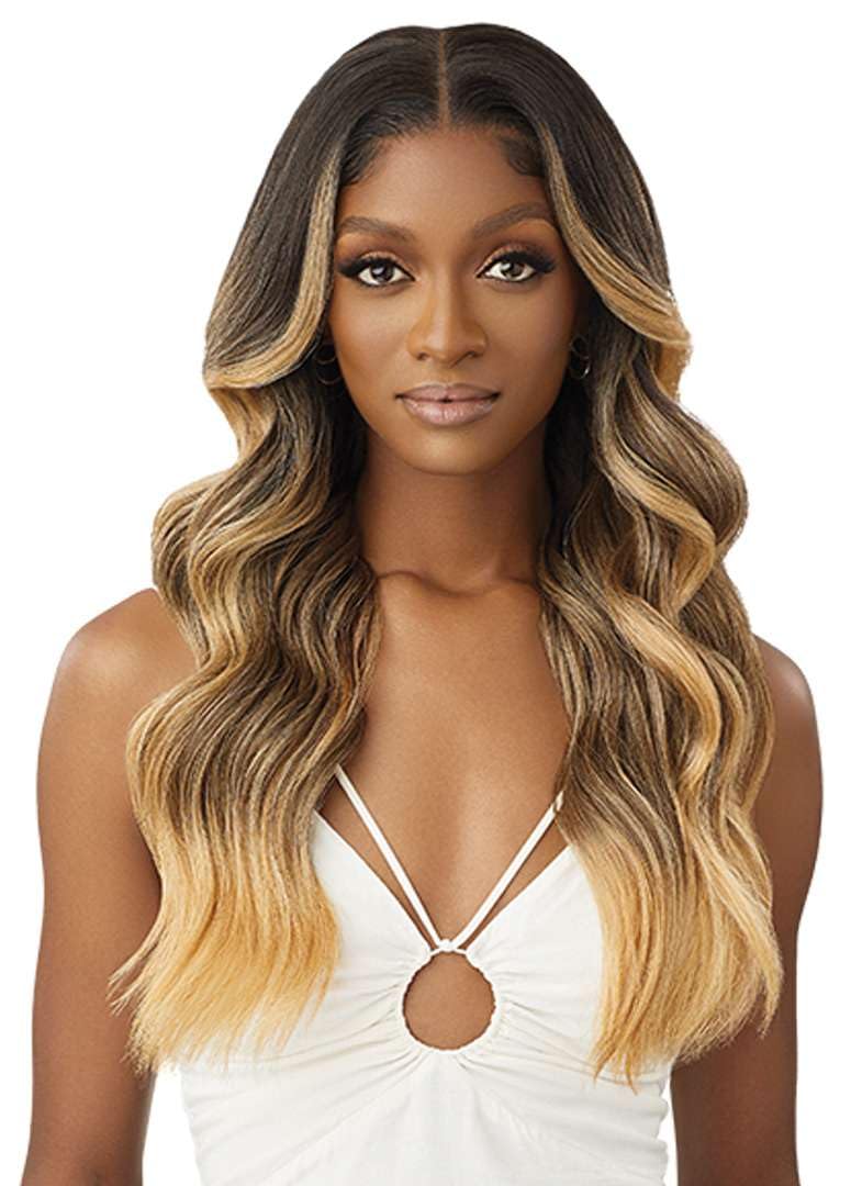 Outre Lace Front Wig - Perfect Hair Line 13X6 - Moniece (DRFF2/DARK HONEY MELT)