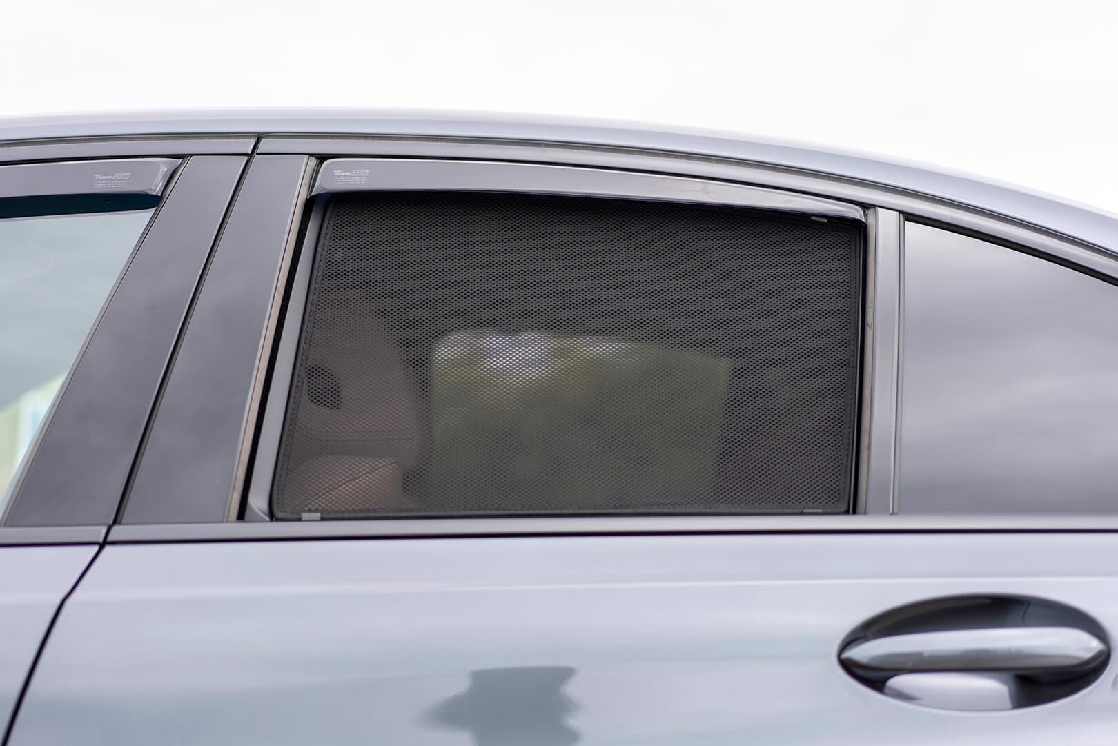 Car Shades Jeu de Pare-Soleil sur Mesure pour Voiture