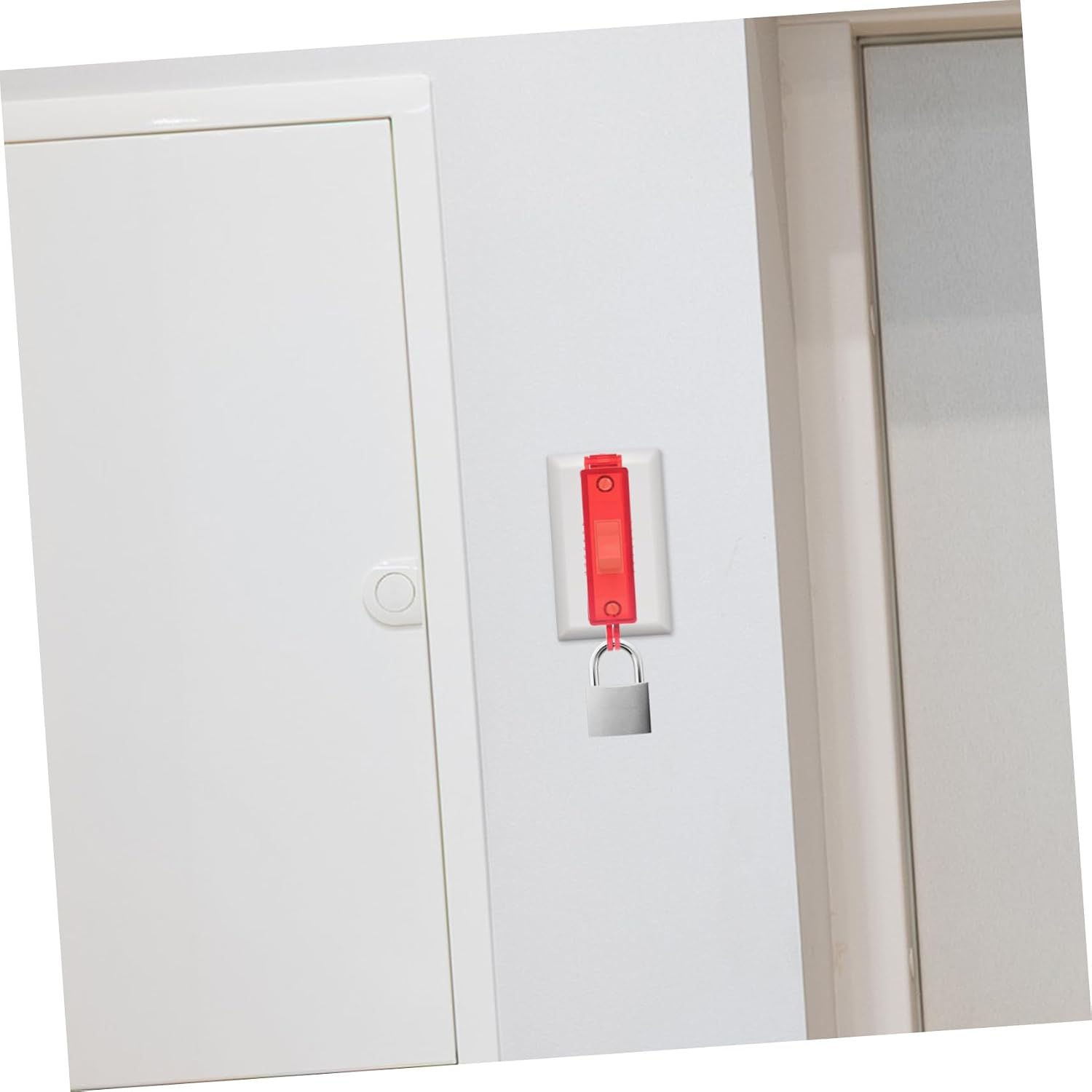Garneck Light Guard Wall Button Lock Use Childproof Stopper Lock for Equipment Heat-Resistant Industrial Food Factory Sturdy Design