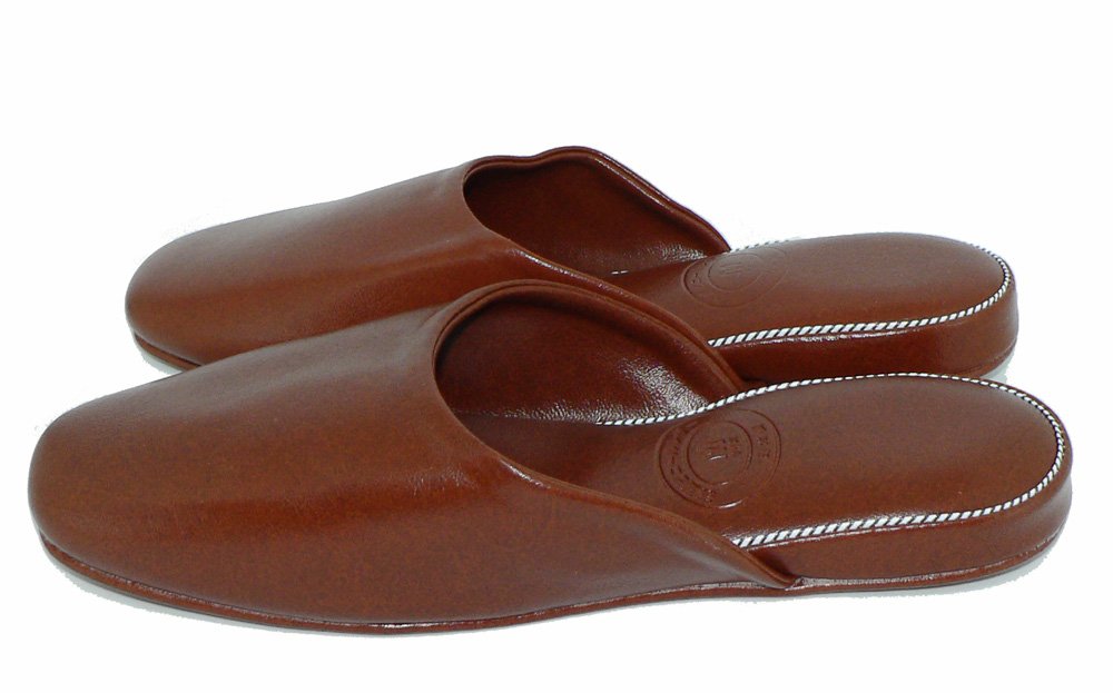 [新品］ SLIPPER ブラウン Amazon.co.jp: 【水拭きOK】 抗菌ビニール レザー スリッパ 室内