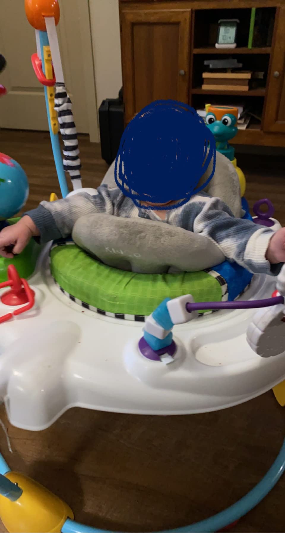 9/mo Finance KidCo TR5201 HuggaPod Portable Baby Seat Support Buy