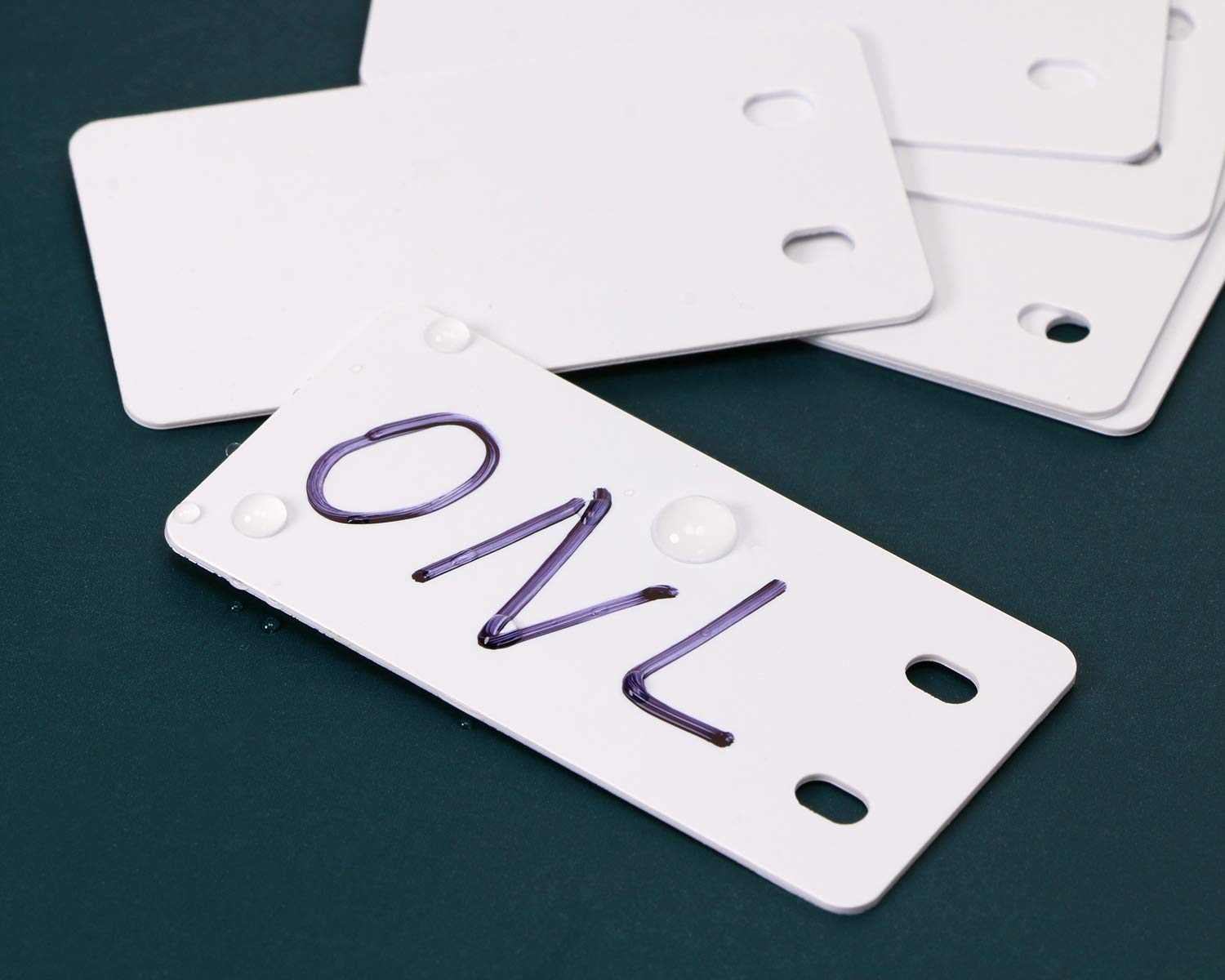 ONLYKXY 10 Etichette Appendibili In Plastica Gialle 54x86 Mm – Doppio Foro, Per Cavi E Spedizioni