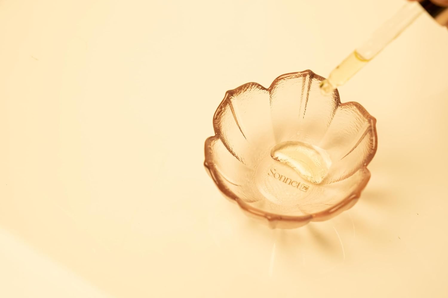 Sonnet79™ 24K Gold Nourishing and Revitalizing Oil for Intimate Skin