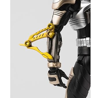真骨彫　仮面ライダーカブト　バンダイ S.H.Figuarts（真骨彫製法） 仮面ライダーカブト ライダー
