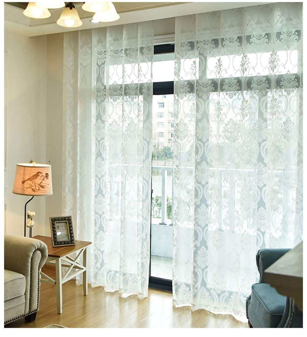 Rideaux semi-transparents broderie florale pour stopper le vis-à-vis du balcon