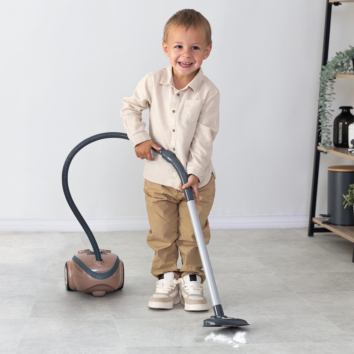 Smoby - Rowenta Aspirateur Traineau - Parfaite Réplique - Factice - Vrai Bruit d'Aspirateur - A Partir de 3 Ans - Fabrication Française