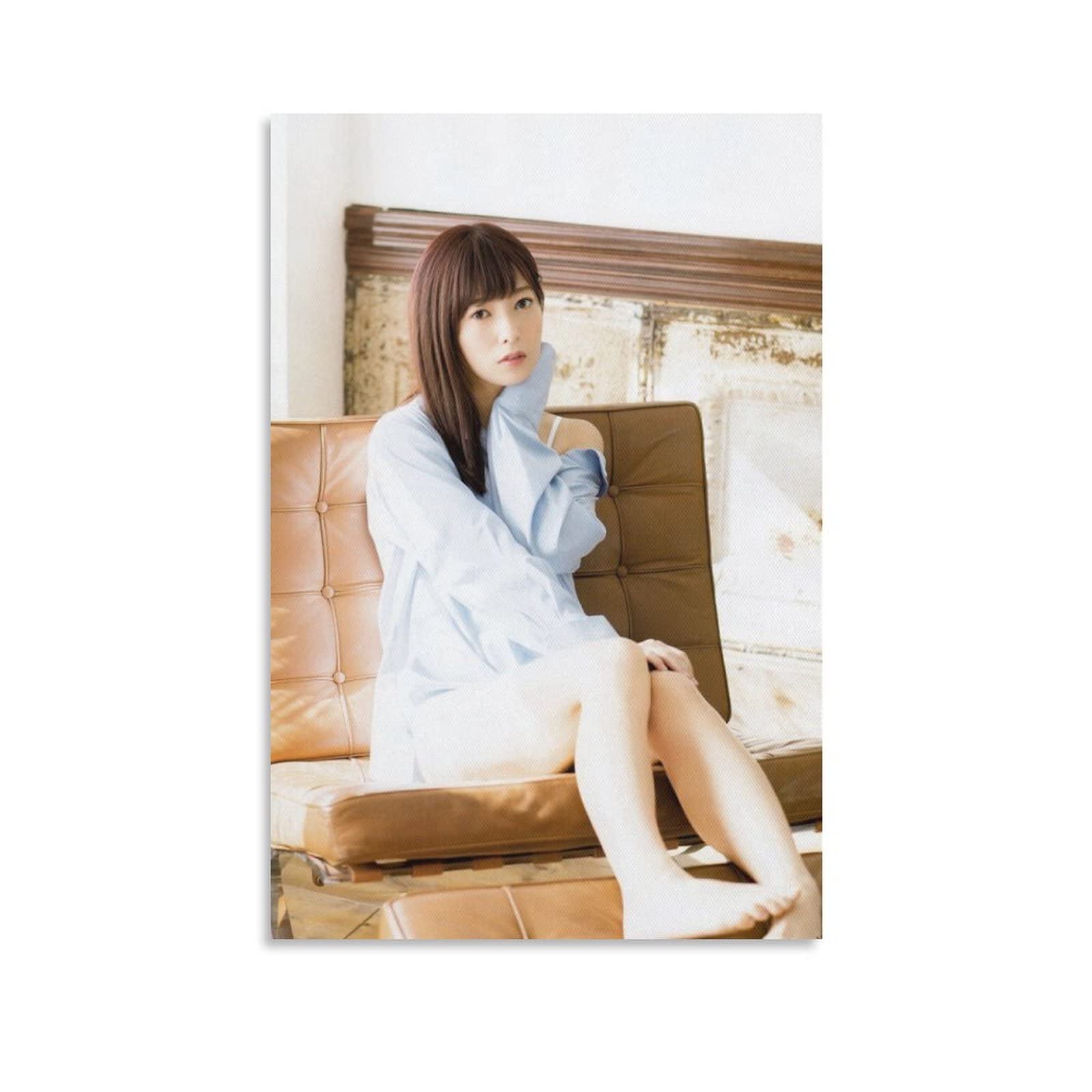 Amazon.co.jp: 乃木坂46斉藤優里ポスター写真清純かわいい オフィス