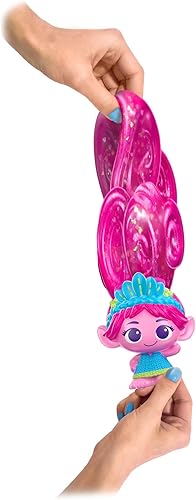 Miniatura 3 de Magic Mixies DreamWorks Trolls Band Together - Muñeca de pelo elástica rellena de purpurina  Amapola para cabello elástico